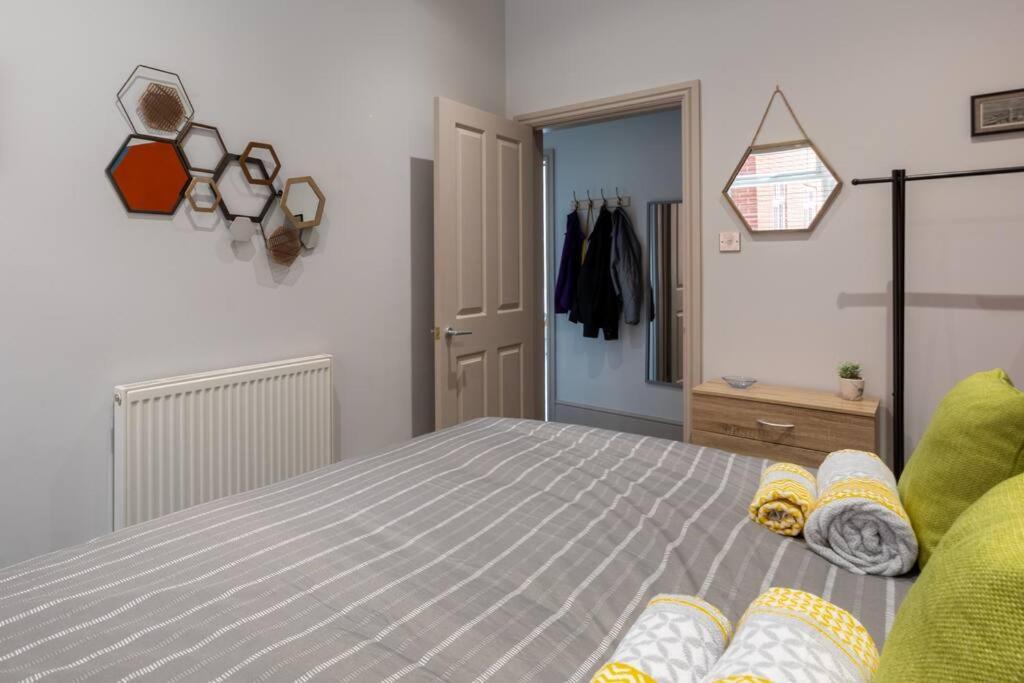 Appartamento Waves@Walpole - 2 Bed Flat With Amazing Sea Views Margate Esterno foto
